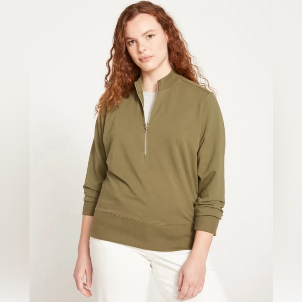 NWT- Universal Standard- Zoe Half Zip Funnel Neck Pullover- size small (14-16)